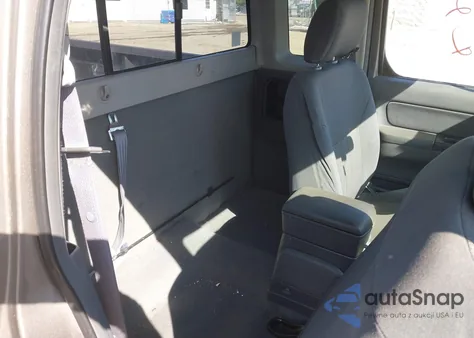 2004 Nissan Frontier Xe-V6 from USA, damaged, VIN 1N6ED26Y94C415774